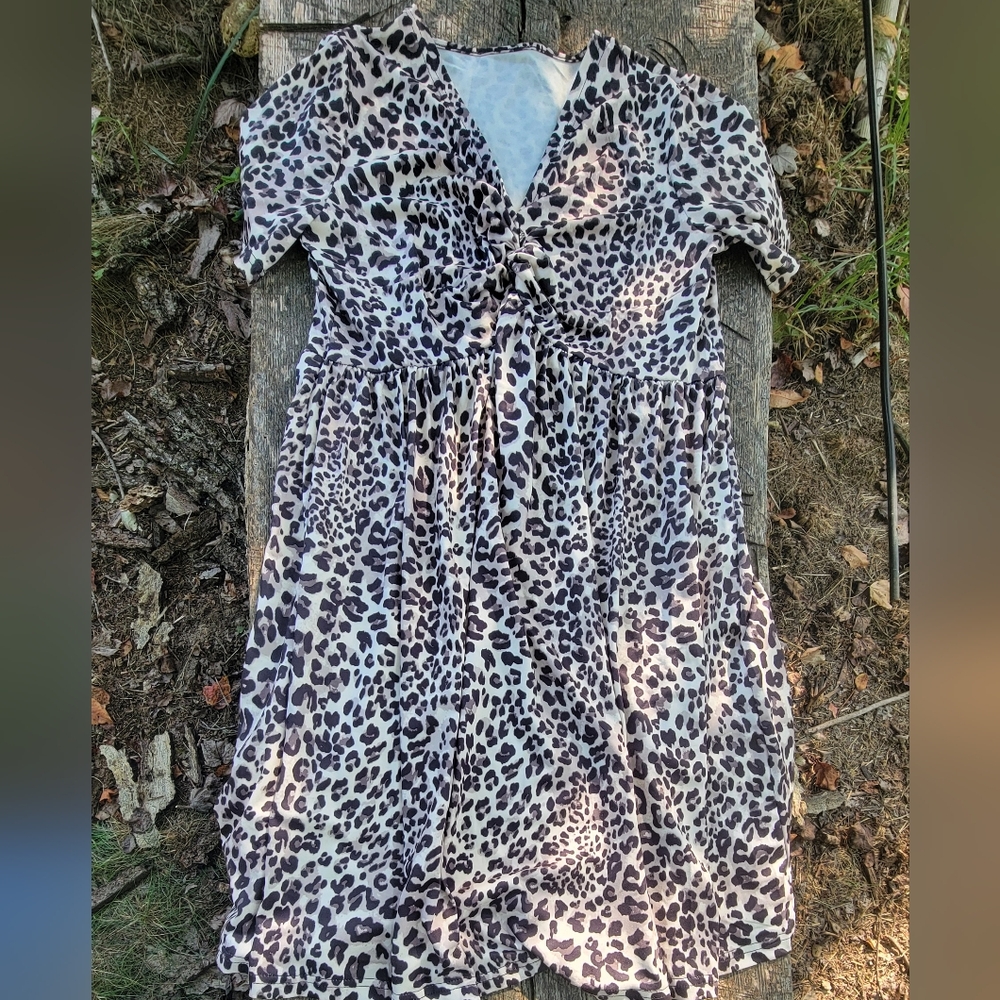 Fashion Nova women's Leopard dress size XXL (size 14).